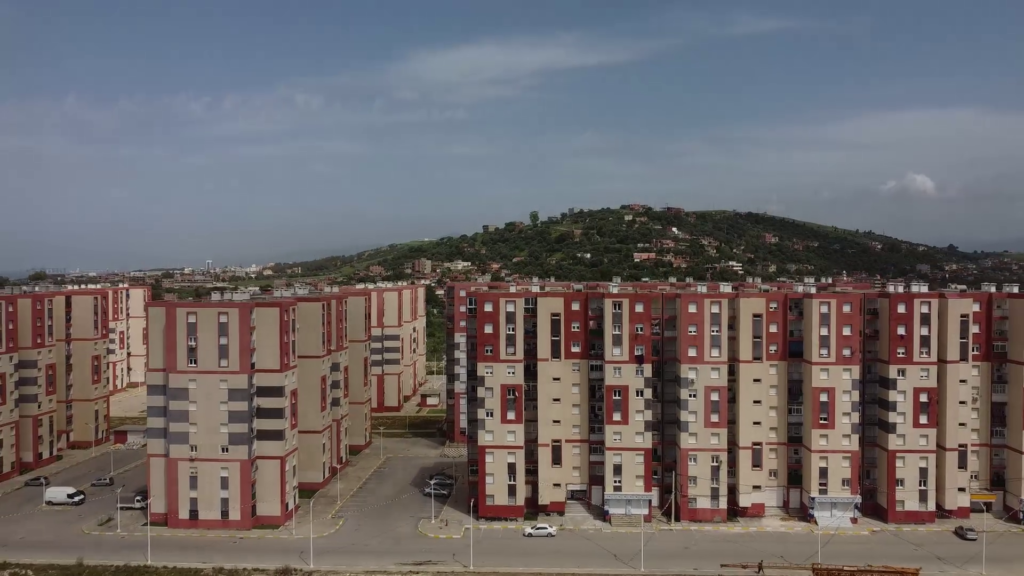 Construction de AADL 1200 Logements du 5ème Kilomètre a Jijel