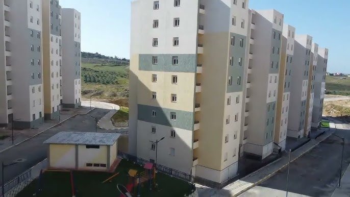 Travaux de Viabilisation Primaires et Secondaires des 1676 Logements  au POS 03 Cheddia, Commune de Kaous, Wilaya de Jijel